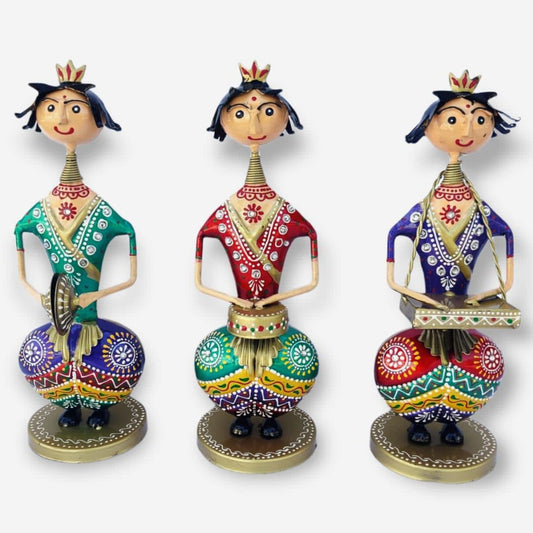 Handcrafted Iron Musical Sitting Lady Set of 3 Decor