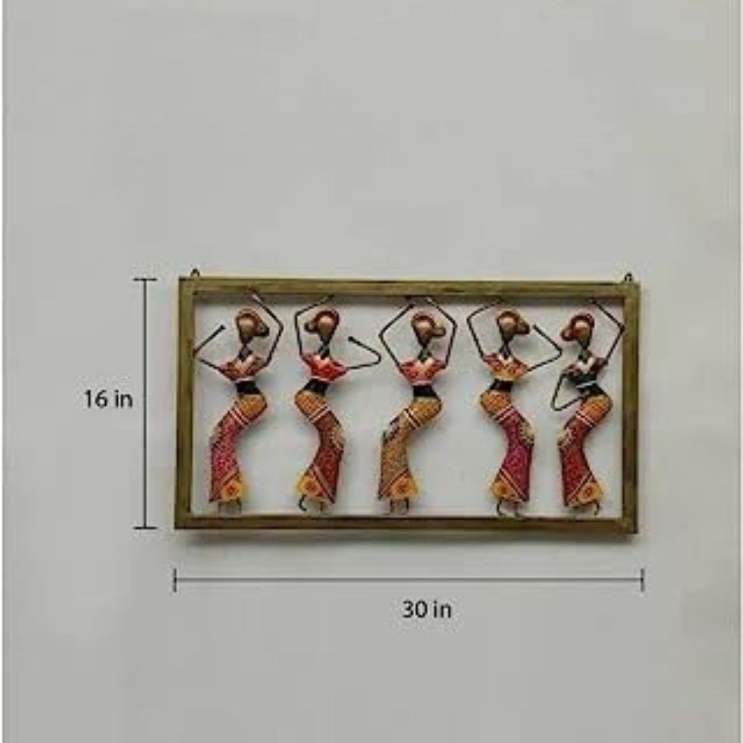 Iron Painted 5 Lady Frame Perfect for Gift & Wall Art