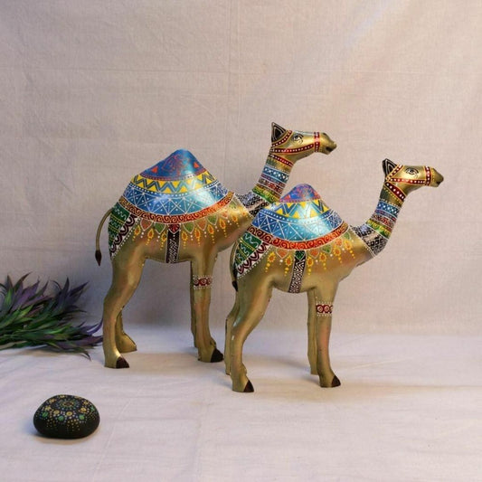 Iron Painted Large Camel Figurine Set of 2 for Gift