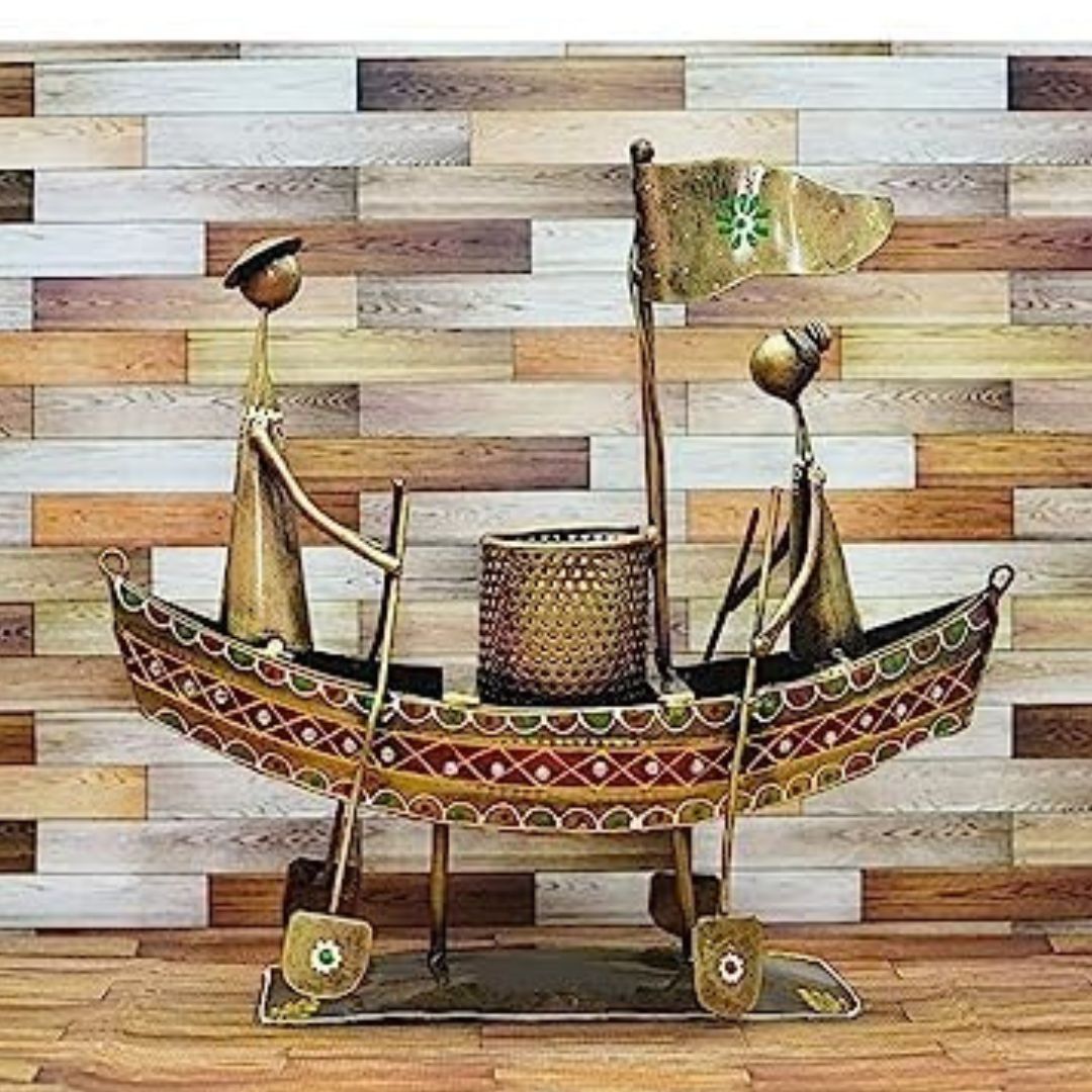 Iron Painted Pen Stand β Lady Gents Boat for Tabletop