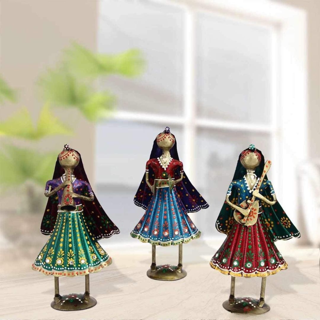 Mini Iron Musical Lady Set of 3 Home & Office Decor