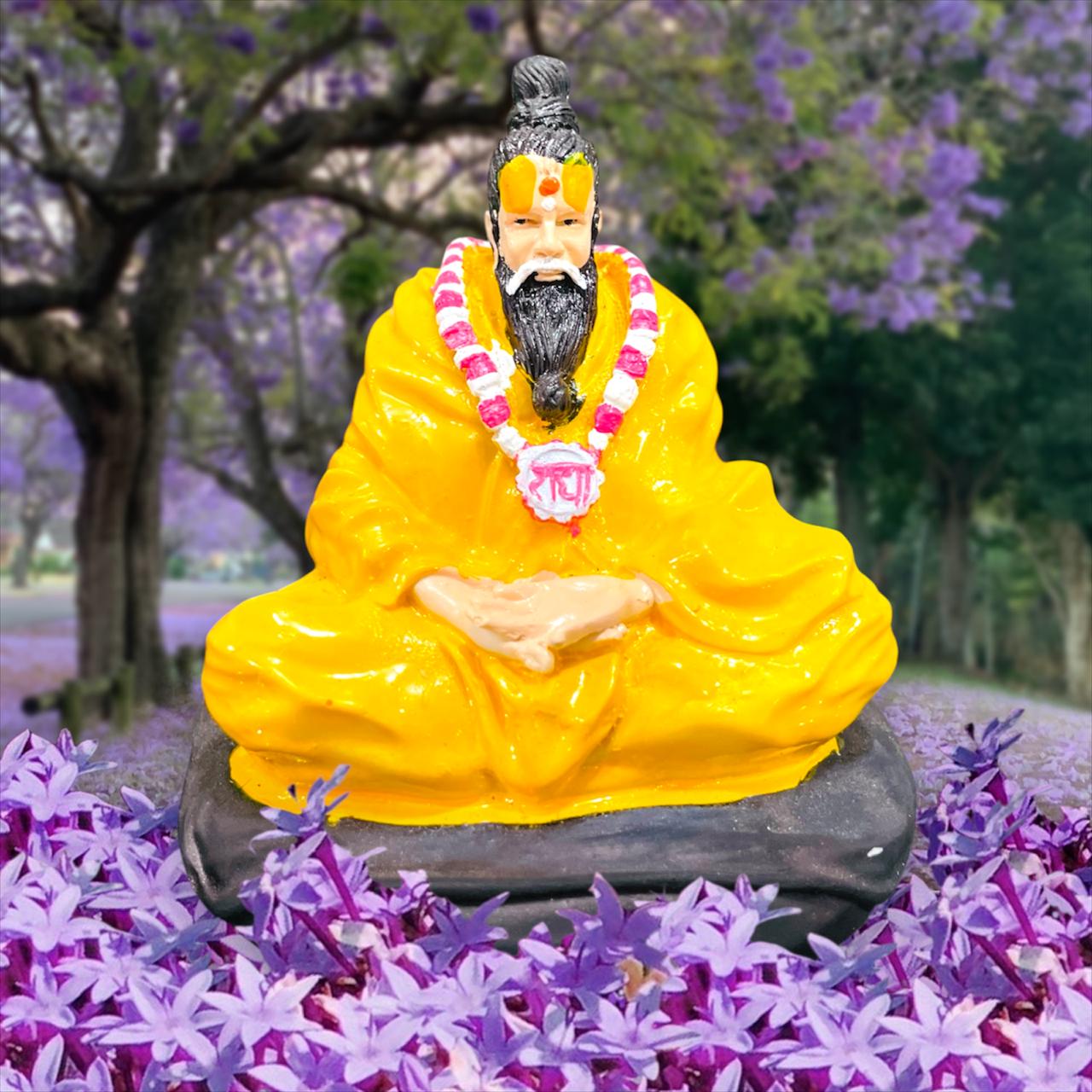 Premanand Ji Maharaj Idol Polyresin Table Decor