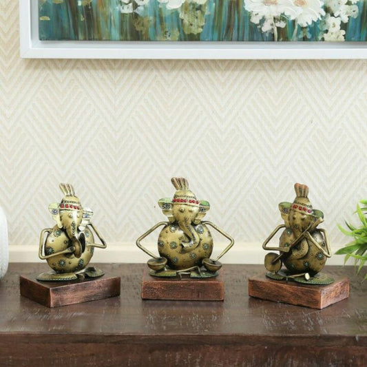 Iron Painted Sitting Ganesh Set of 3  Handicraft Showpieces
