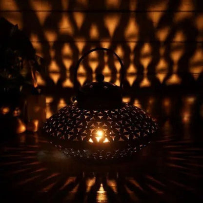 Iron Tea Light Handi with Handle  Home & Table Decor Gift